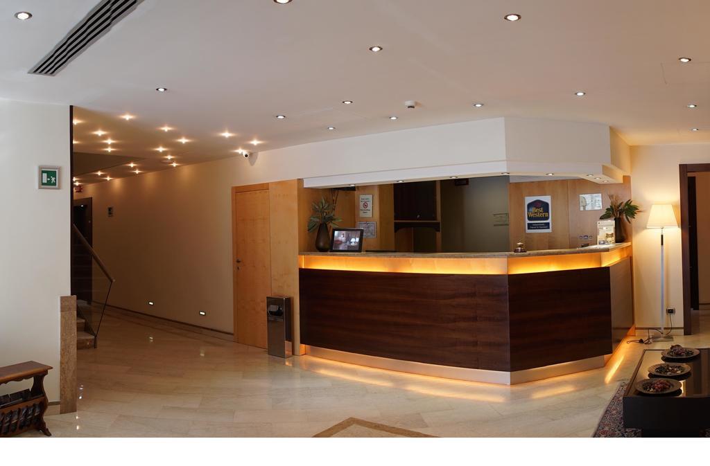 Suites & Residence Hotel Pouzzoles Extérieur photo