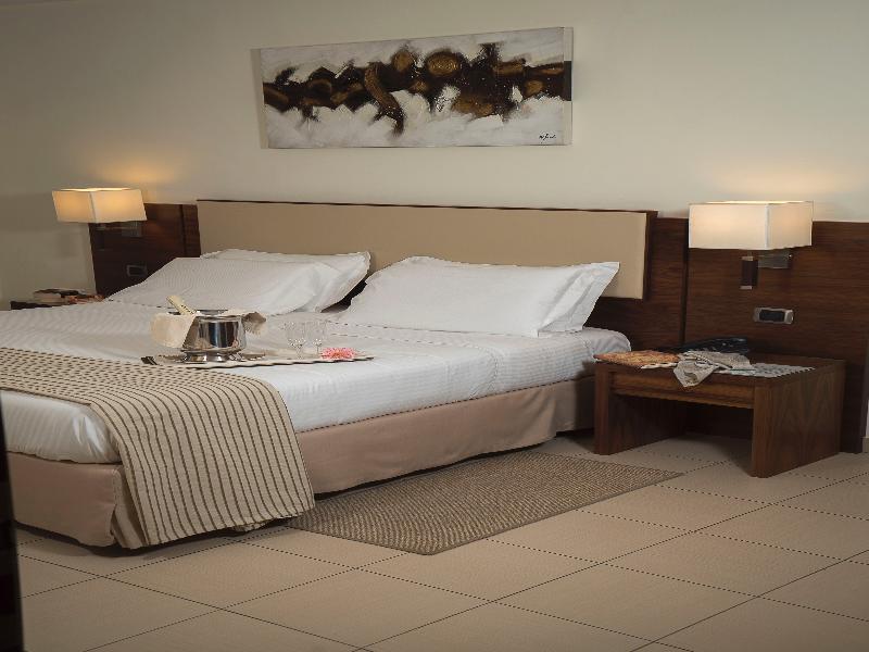 Suites & Residence Hotel Pouzzoles Extérieur photo